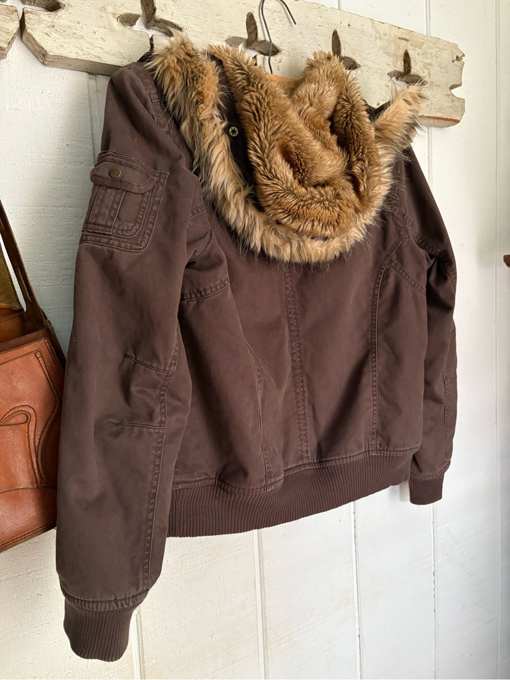 Y2K Brown Faux-Fur Lined Hooded Jacket Old Navy Large fits smaller - Picture 8 of 16